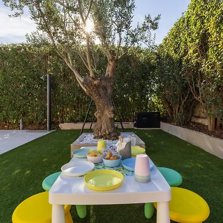 Casa * Donji Zemunik