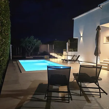 Casa Appartamento Donji Zemunik