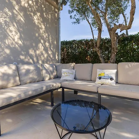 Casa * Donji Zemunik